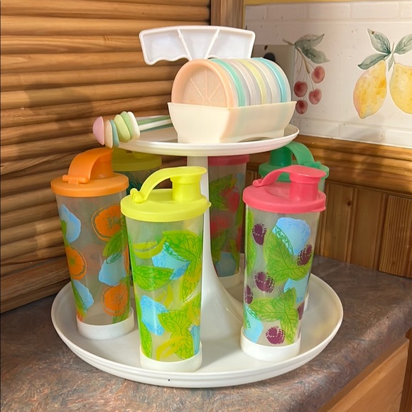 Tupperware Beverage set